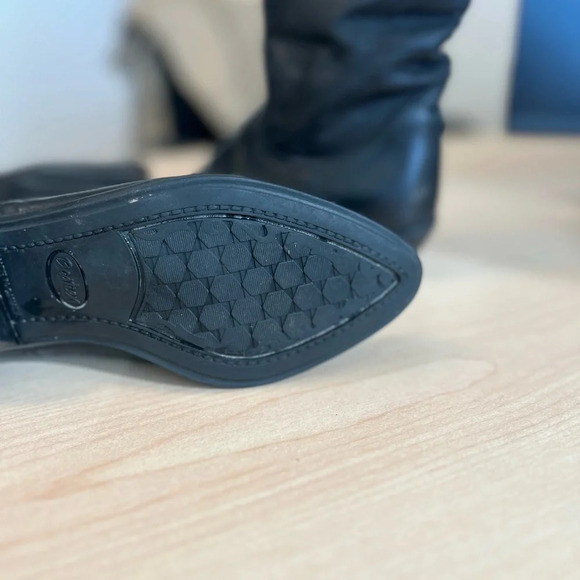 Bastien boots size 7 in excellent condition cowboy  boot vibe- burgundy accents - Picture 9 of 11